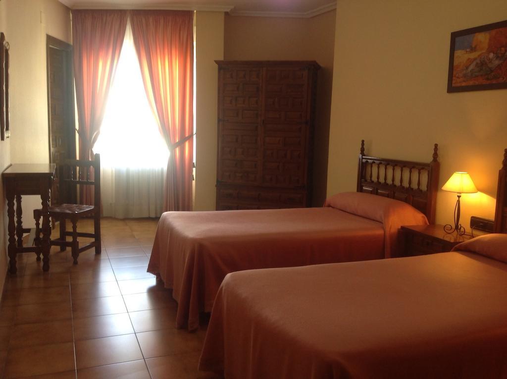 Hostal Argentino Bejar Room photo