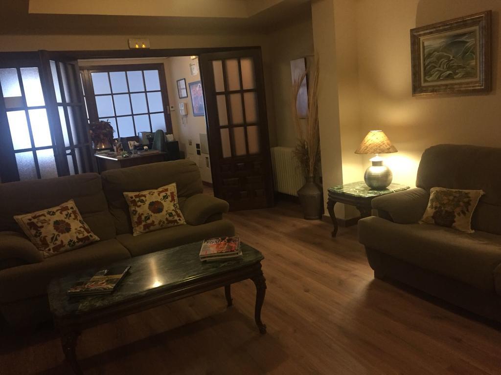 Hostal Argentino Bejar Exterior photo
